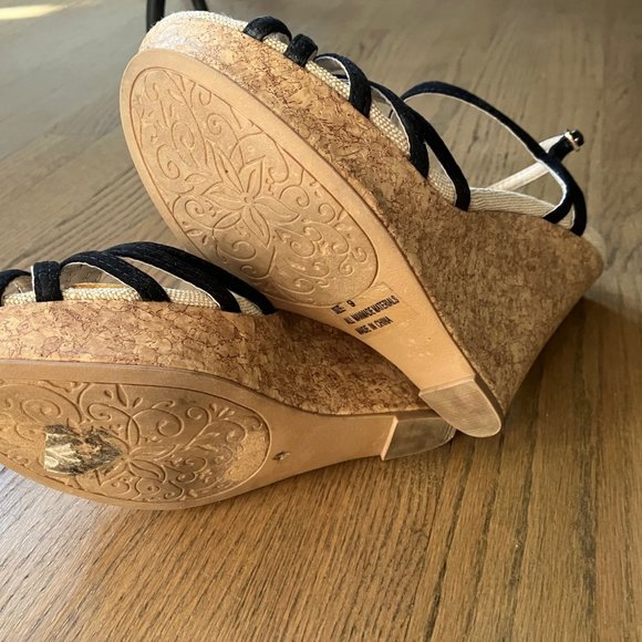 New never worn Qupid faux cork Platform Wedge Sandal Heels 9 - Picture 5 of 8